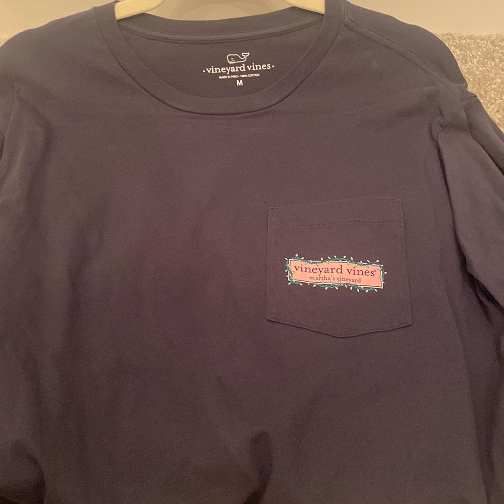 Vineyard Vines Christmas Long sleeve pocket shirt